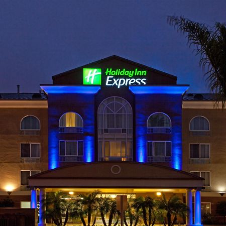 Holiday Inn Express San Diego - Sorrento Valley By Ihg Bagian luar foto